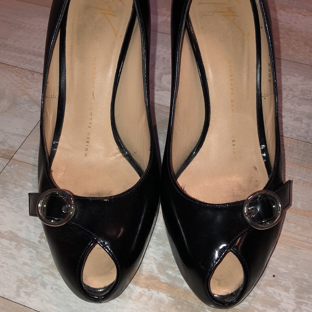 Giuseppe zanotti pumps